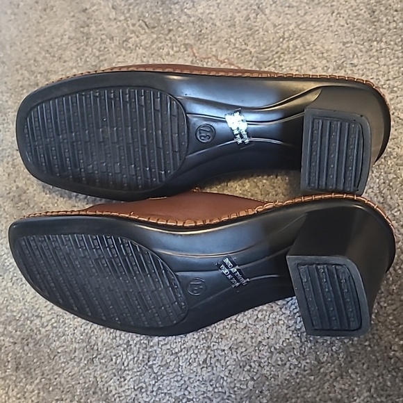 PERFECTO Brown Leather Sandals Size 7 - Picture 8 of 8